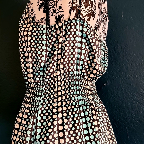 Extremely cute blouse - Picture 3 of 5